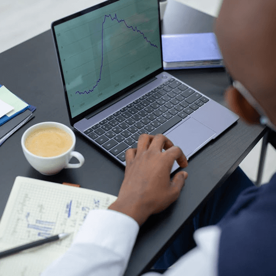 Fenextor - Équipe d'experts en crypto-monnaies